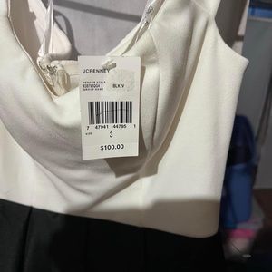 Size 7 woman’s dress